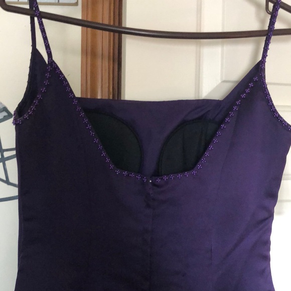 Bridesmaid dress size 12 with sash. Worn once. - Picture 3 of 5